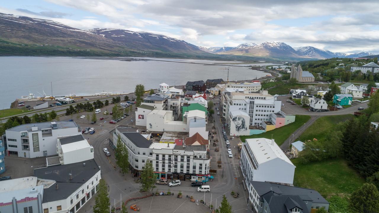 Acco Town Square Apartments Akureyri Esterno foto